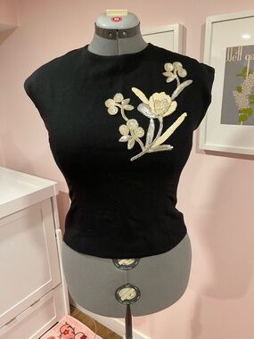 Reversible! 1950s Black Embroidered Floral Cap-Sleeve Top